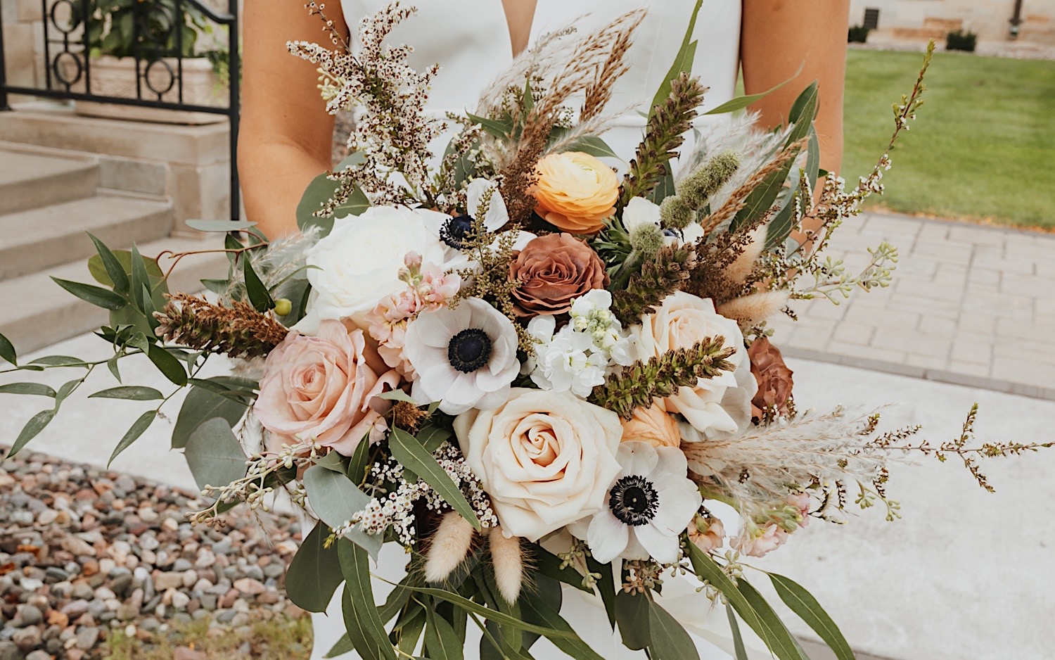 Close up photo of a bride holding her bridal bouquet