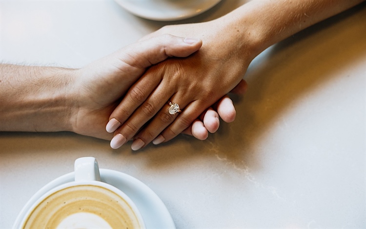 Summer Engagement Session in North Loop, Minneapolis | Sarah + Joe